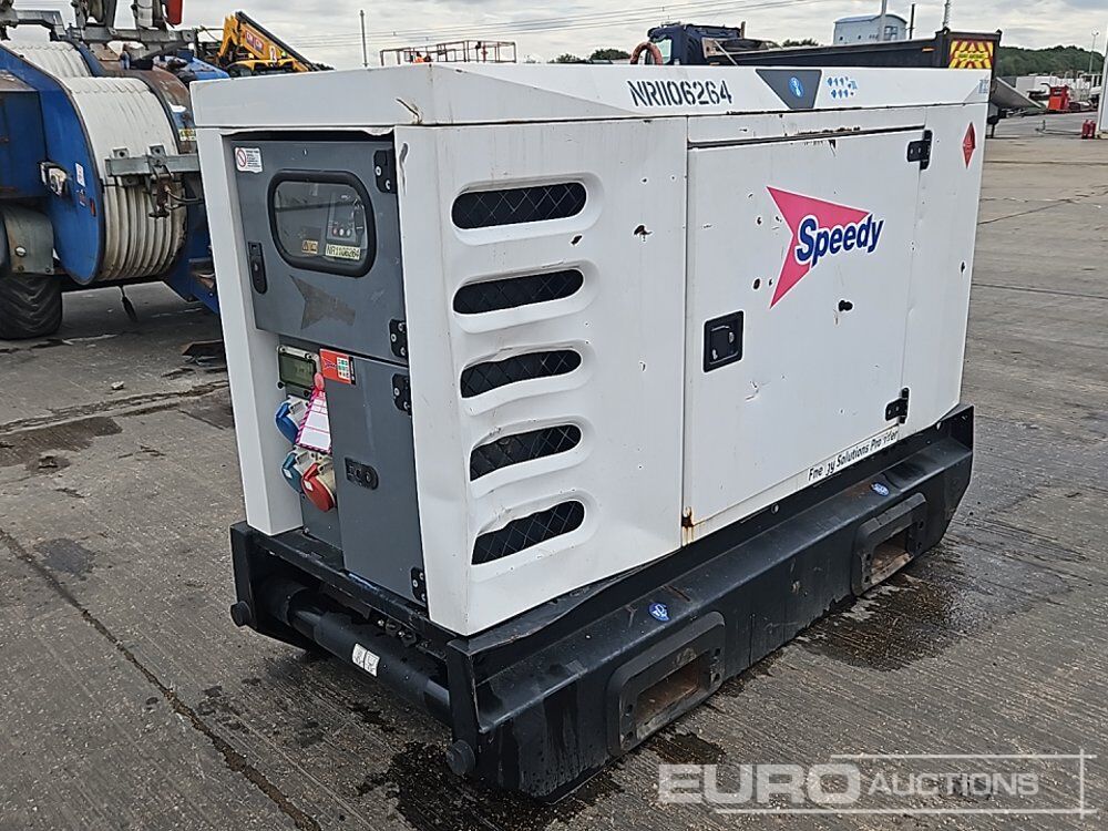SDM0 R33 - Generator set: picture 1 SDM0 R33 - Generator set: picture 1