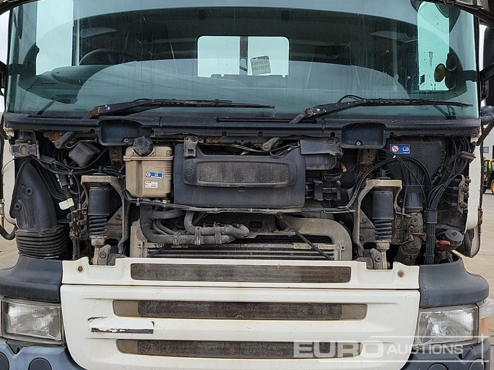 Dropside/ Flatbed truck Scania P230: picture 13