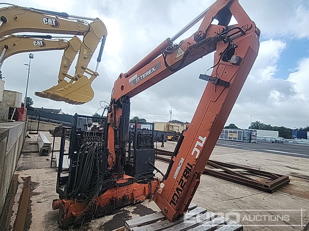 Terex TLC118.2VGL-A15K Crane to suit Lorry/Trailer - Truck mounted crane: picture 4 Terex TLC118.2VGL-A15K Crane to suit Lorry/Trailer - Truck mounted crane: picture 4