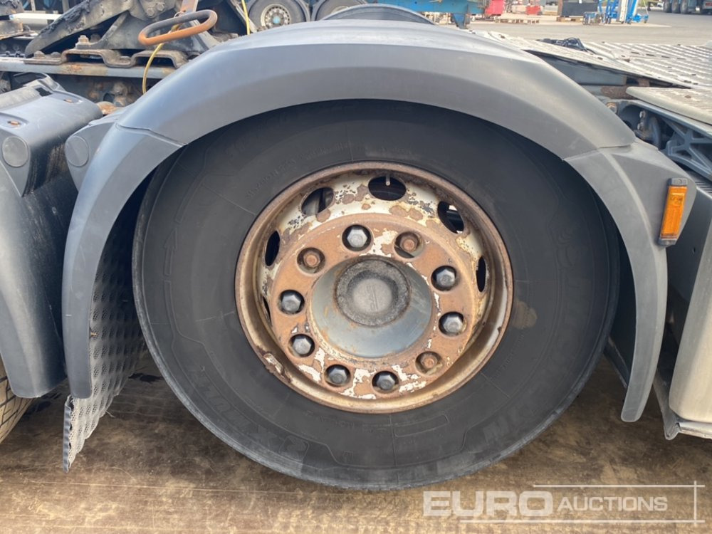 Tractor unit 2015 DAF XF 460: picture 9