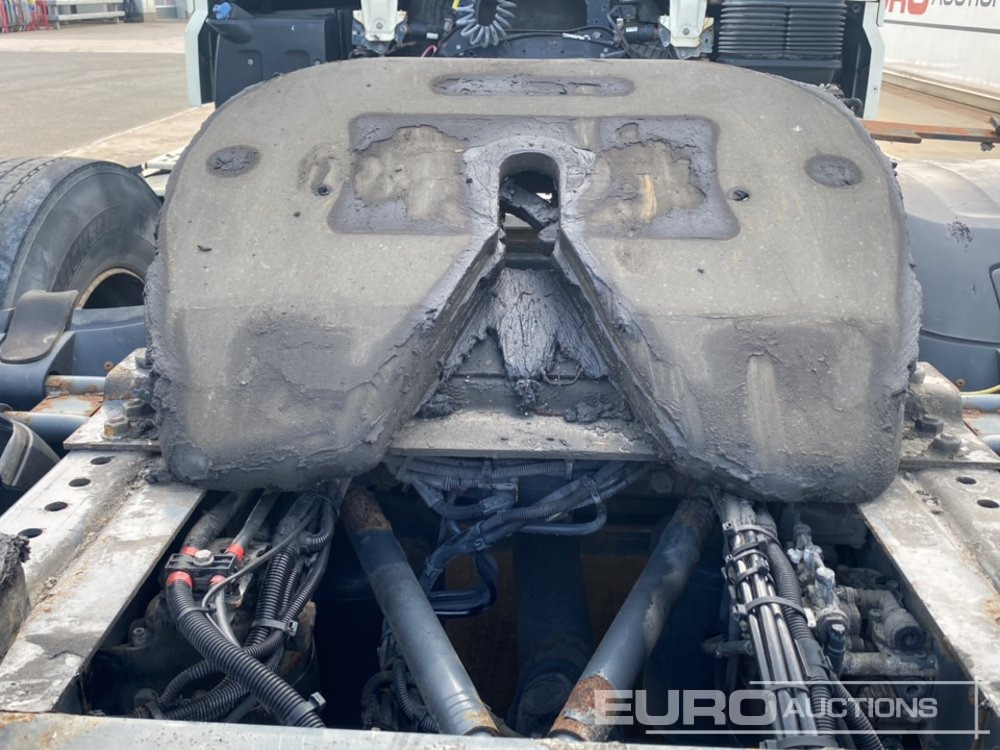Tractor unit 2015 DAF XF 460: picture 14
