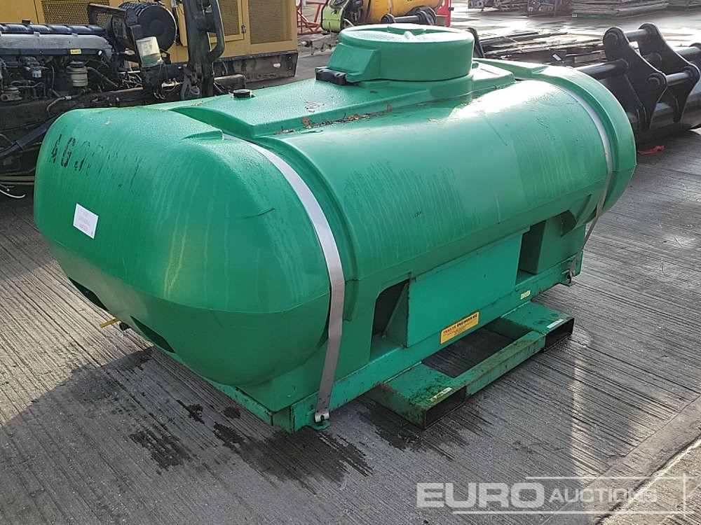 Trailer Engineering 2000 Litre Static Plastic Water Bowser - Storage tank: picture 1 Trailer Engineering 2000 Litre Static Plastic Water Bowser - Storage tank: picture 1