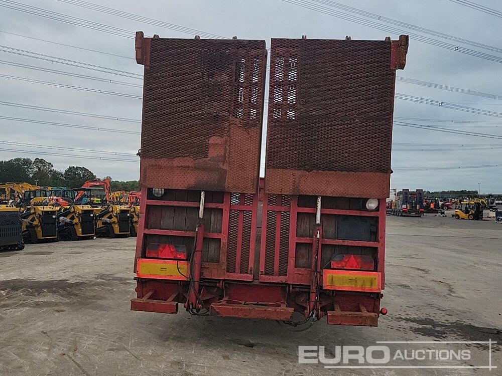Tri Axle Low Loader Trailer, Winch, Hydraulic Ramp (Rar Axle Dragging) (Cannot Be Reconsigned) - Low loader semi-trailer: picture 4 Tri Axle Low Loader Trailer, Winch, Hydraulic Ramp (Rar Axle Dragging) (Cannot Be Reconsigned) - Low loader semi-trailer: picture 4