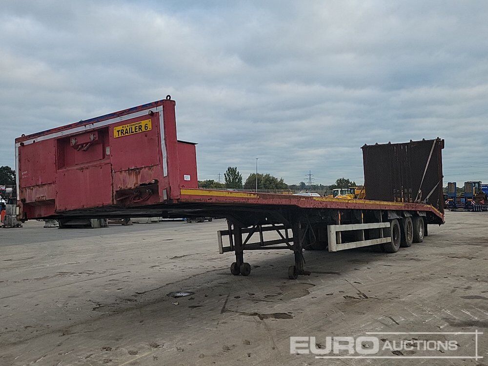Tri Axle Low Loader Trailer, Winch, Hydraulic Ramp (Rar Axle Dragging) (Cannot Be Reconsigned) - Low loader semi-trailer: picture 1 Tri Axle Low Loader Trailer, Winch, Hydraulic Ramp (Rar Axle Dragging) (Cannot Be Reconsigned) - Low loader semi-trailer: picture 1