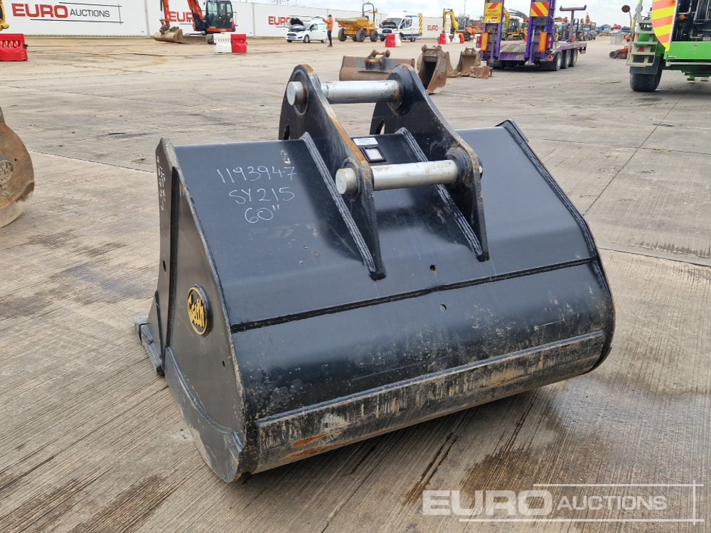 Unused 2024 Geith 60" Digging Bucket 80mm Pin to suit 20 Ton Excavator - Bucket: picture 2 Unused 2024 Geith 60" Digging Bucket 80mm Pin to suit 20 Ton Excavator - Bucket: picture 2
