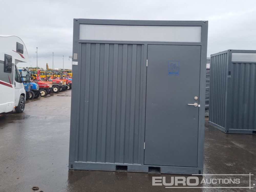 Shipping container Unused 2025 1.6m x 2.2m Portable Toilet/ Shower Block (Cannot Be Reconsigned): picture 8