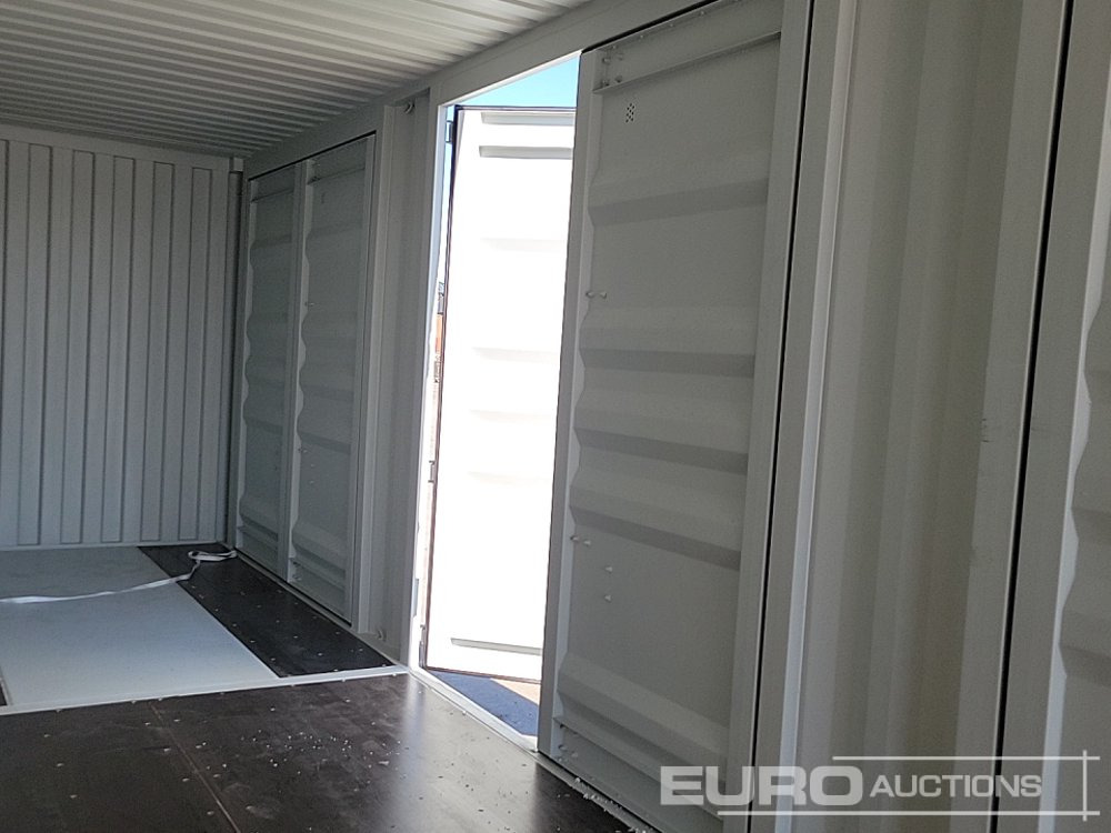 Unused 2025 40' x 8' High Cube Container, 4 Side Doors, 1 End Door (Cannot Be Reconsigned) - Shipping container: picture 3 Unused 2025 40' x 8' High Cube Container, 4 Side Doors, 1 End Door (Cannot Be Reconsigned) - Shipping container: picture 3