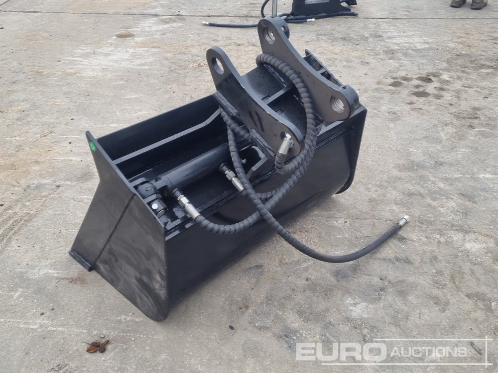 Unused 2025 Captok D5T - Bucket: picture 3 Unused 2025 Captok D5T - Bucket: picture 3