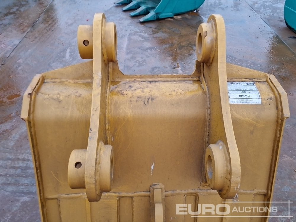 New Bucket Unused 36" Digging Bucket 60mm Pin to suit 10 Ton Excavator: picture 9