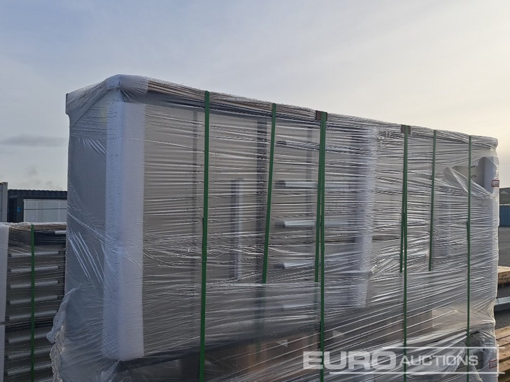 Unused 7' 10 Drawer Tool Box - Construction equipment: picture 4 Unused 7' 10 Drawer Tool Box - Construction equipment: picture 4