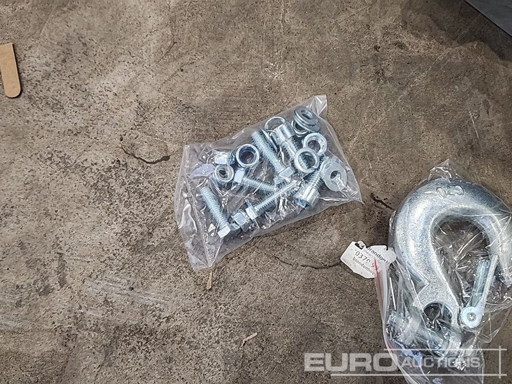 Garage equipment Unused Hi-Torque HT12000 12 Volt Winch, 3/8" x 85' Rope: picture 10 Garage equipment Unused Hi-Torque HT12000 12 Volt Winch, 3/8" x 85' Rope: picture 10