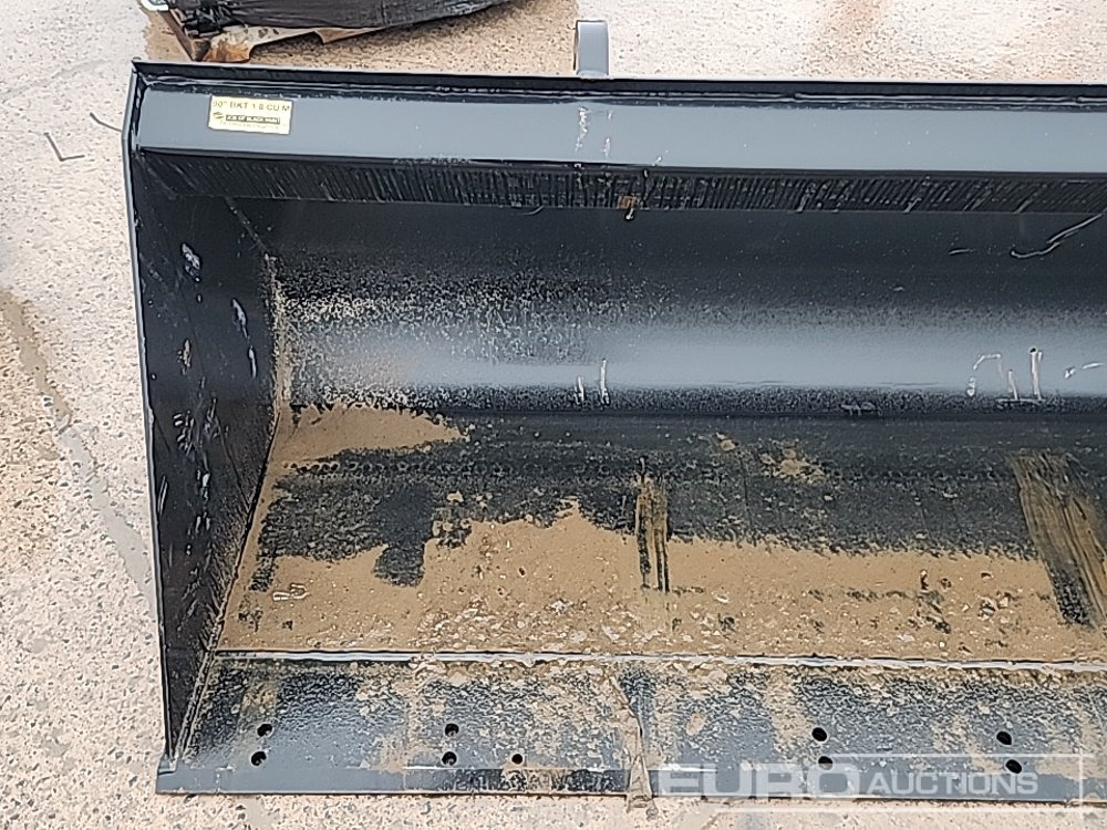 Unused Strickland 90" Loading Bucket to suit JCB Telehandler - Bucket: picture 5 Unused Strickland 90" Loading Bucket to suit JCB Telehandler - Bucket: picture 5