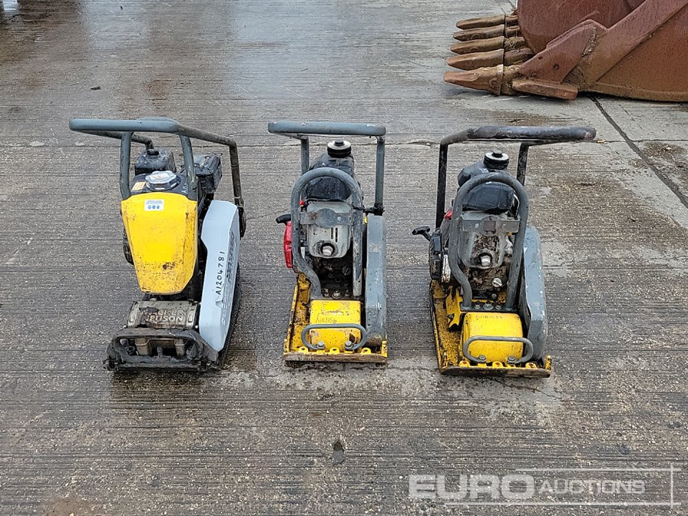 Wacker Neuson Petrol Compaction Plate, Honda Engine (3 of) - Asphalt machine: picture 4 Wacker Neuson Petrol Compaction Plate, Honda Engine (3 of) - Asphalt machine: picture 4