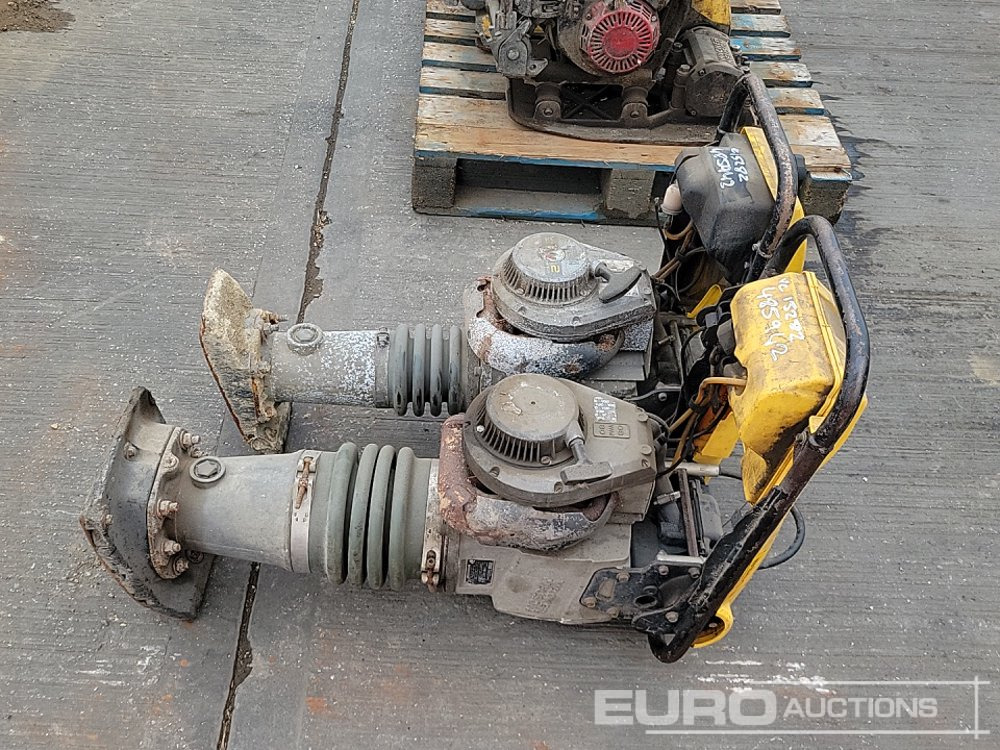 Wacker Neuson Petrol Trench Compactor (2 of), (Spares) - Asphalt machine: picture 2 Wacker Neuson Petrol Trench Compactor (2 of), (Spares) - Asphalt machine: picture 2