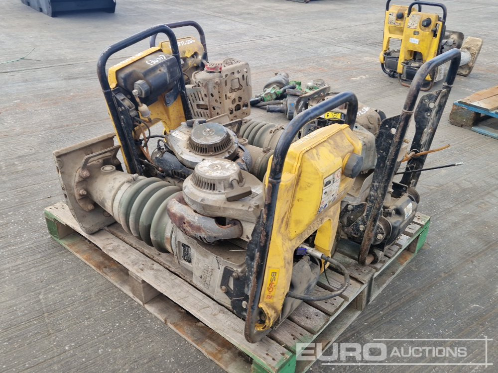 Wacker Neuson Petrol Trench Compactor (4 of, Spares) - Asphalt machine: picture 3 Wacker Neuson Petrol Trench Compactor (4 of, Spares) - Asphalt machine: picture 3