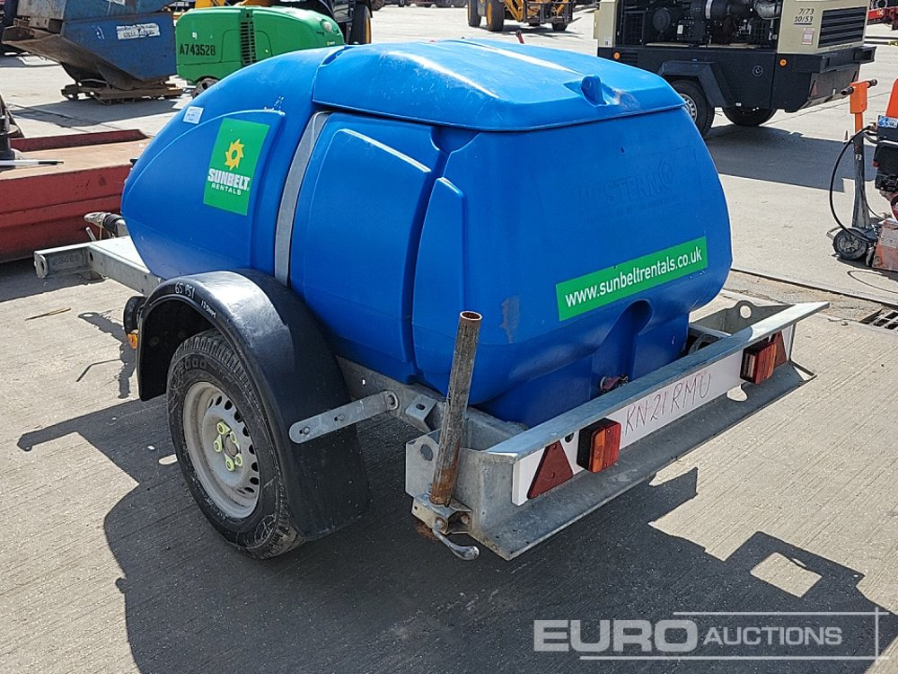 Western Single Axle Plastic Water Bowser - Storage tank: picture 3 Western Single Axle Plastic Water Bowser - Storage tank: picture 3