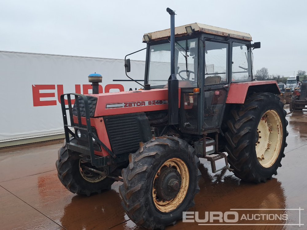 Zetor 8245 - Farm tractor: picture 1 Zetor 8245 - Farm tractor: picture 1