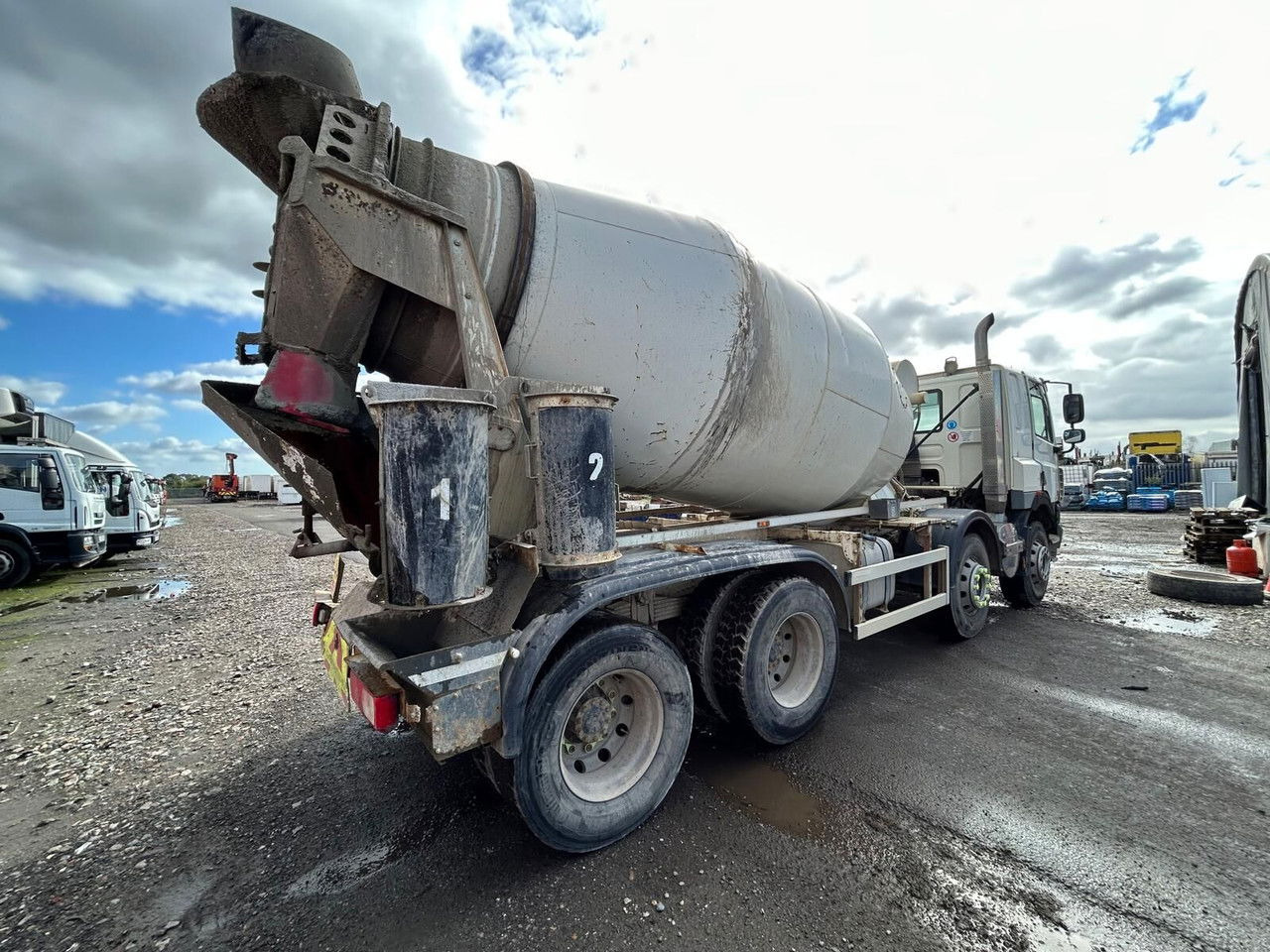 DAF CF 85.360 - Concrete mixer truck: picture 4 DAF CF 85.360 - Concrete mixer truck: picture 4