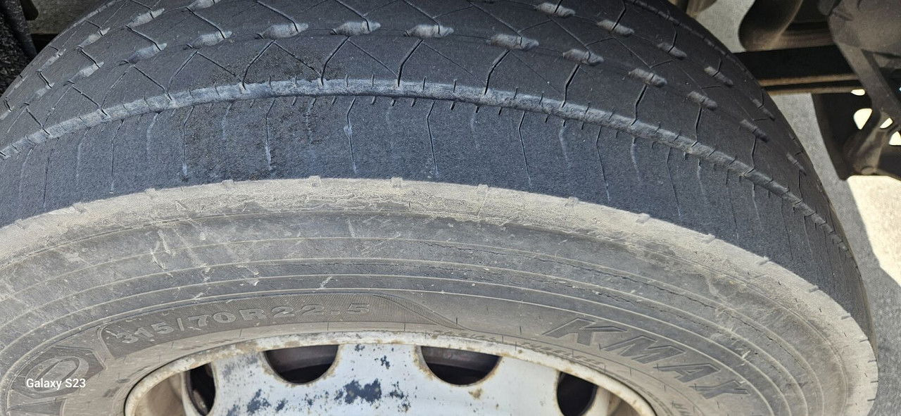 Tractor unit DAF XF 105.460 460: picture 23