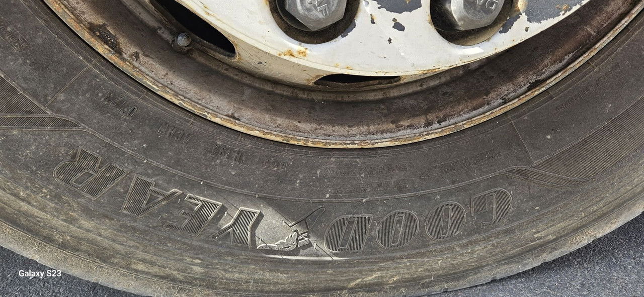 Tractor unit DAF XF 105.460 460: picture 20