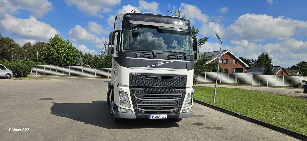 Volvo FH 500 - Tractor unit: picture 5 Volvo FH 500 - Tractor unit: picture 5