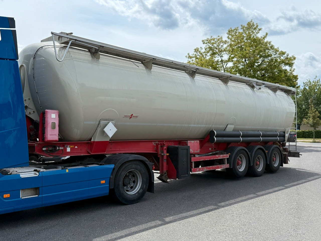 Spitzer SK2760CAL/60m3/Kippsilo/BPW Achsen/ADR - Silo semi-trailer: picture 3 Spitzer SK2760CAL/60m3/Kippsilo/BPW Achsen/ADR - Silo semi-trailer: picture 3