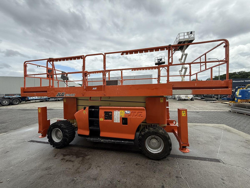 JLG 4394RT, Schaarhoogwerker, 15 meter - Aerial platform: picture 4 JLG 4394RT, Schaarhoogwerker, 15 meter - Aerial platform: picture 4