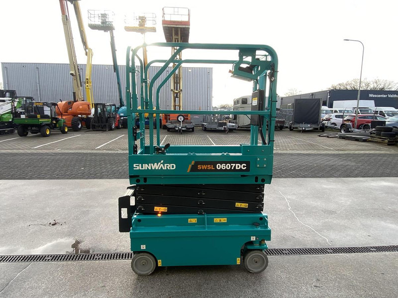 Sunward SWSL0607DC, Schaarhoogwerker, 6,5 meter - Aerial platform: picture 5 Sunward SWSL0607DC, Schaarhoogwerker, 6,5 meter - Aerial platform: picture 5