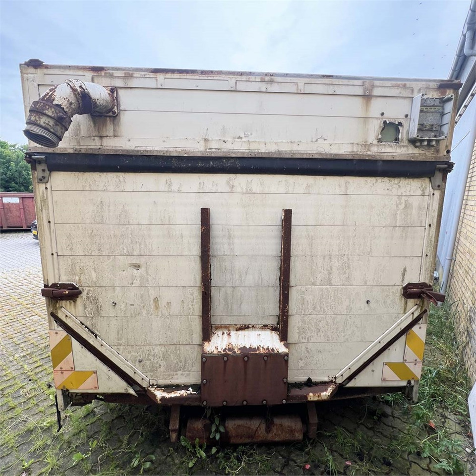 ABC Container - Roll-off container: picture 5 ABC Container - Roll-off container: picture 5