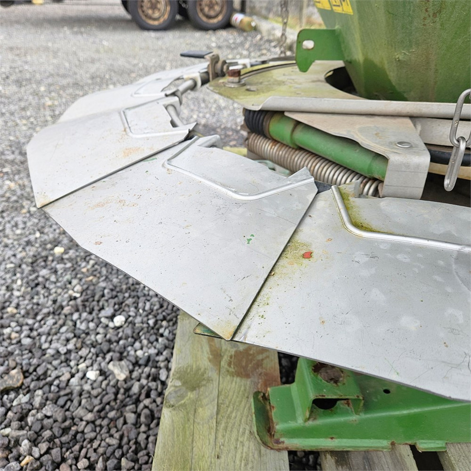 Sand/ Salt spreader Amazone E+S 750: picture 14