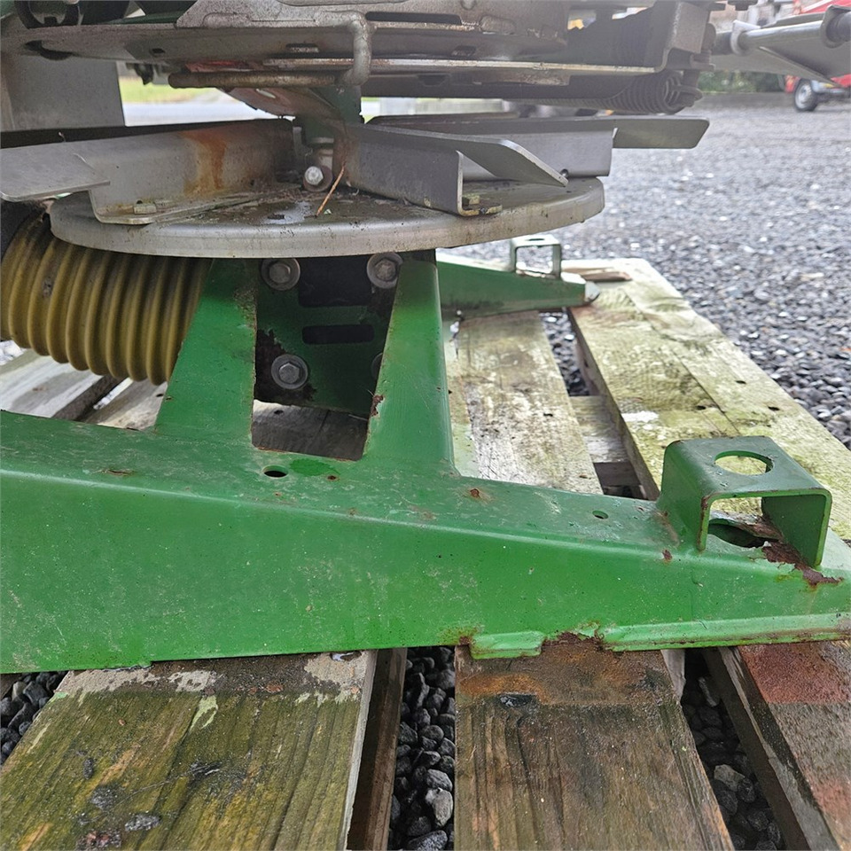 Sand/ Salt spreader Amazone E+S 750: picture 11