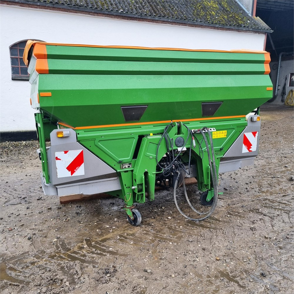 Amazone S 600 ZA-M 3000 ultra - Fertilizing equipment: picture 4 Amazone S 600 ZA-M 3000 ultra - Fertilizing equipment: picture 4