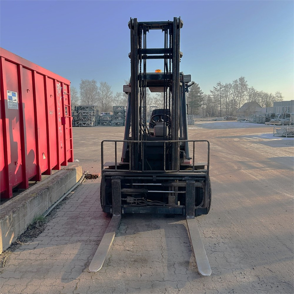 BT GT30 - Forklift: picture 4 BT GT30 - Forklift: picture 4