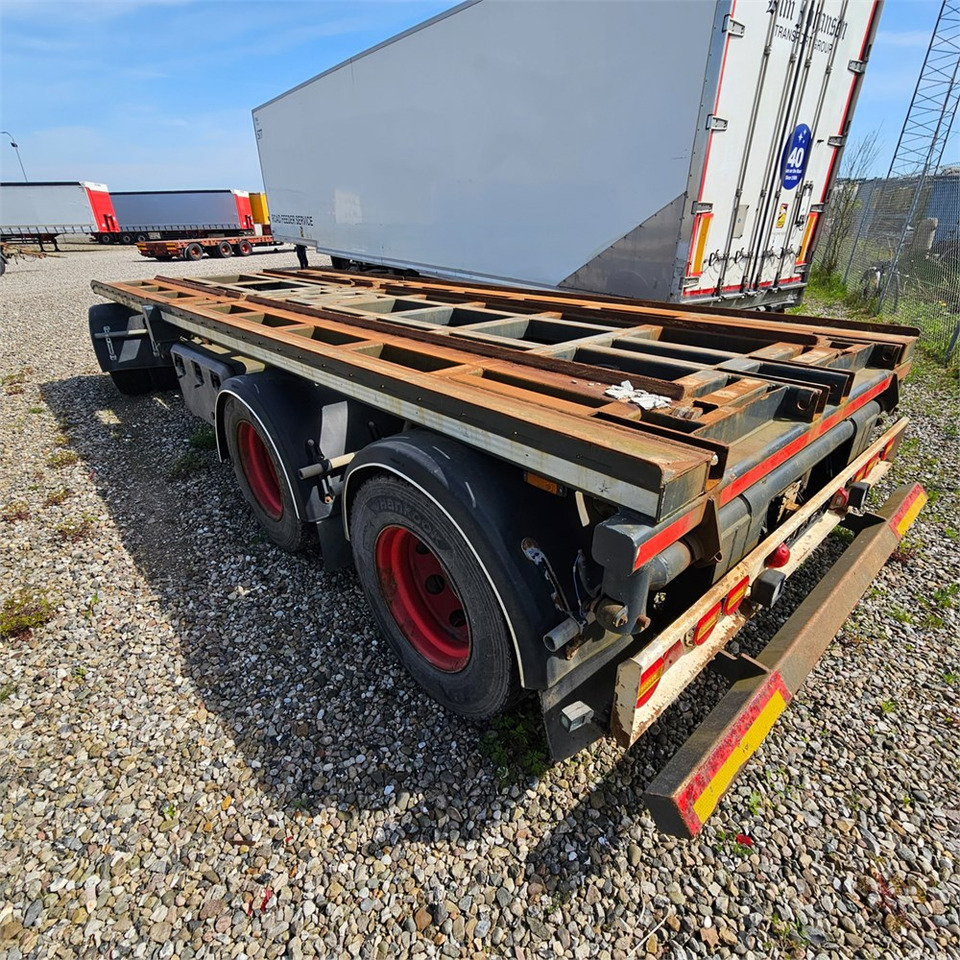 CMT Unknown - Container transporter/ Swap body trailer: picture 1 CMT Unknown - Container transporter/ Swap body trailer: picture 1