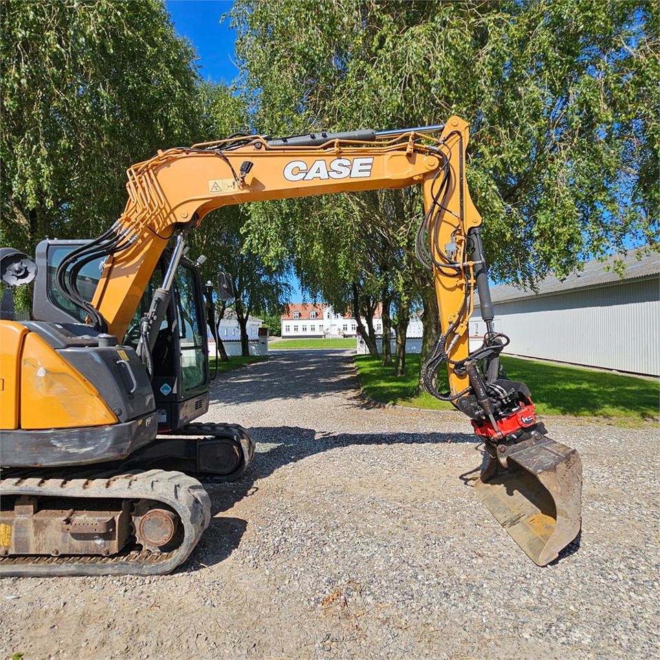 Mini excavator Case CX75C SR: picture 8