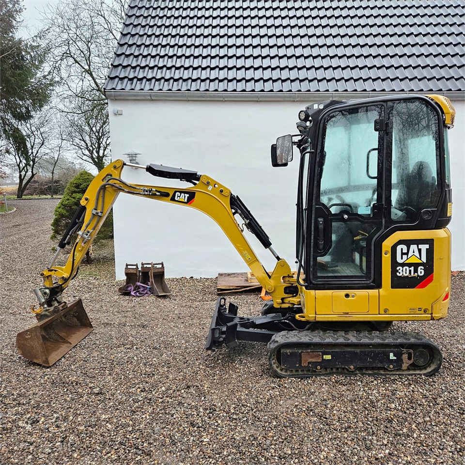 Caterpillar 301.6 - Mini excavator: picture 1 Caterpillar 301.6 - Mini excavator: picture 1