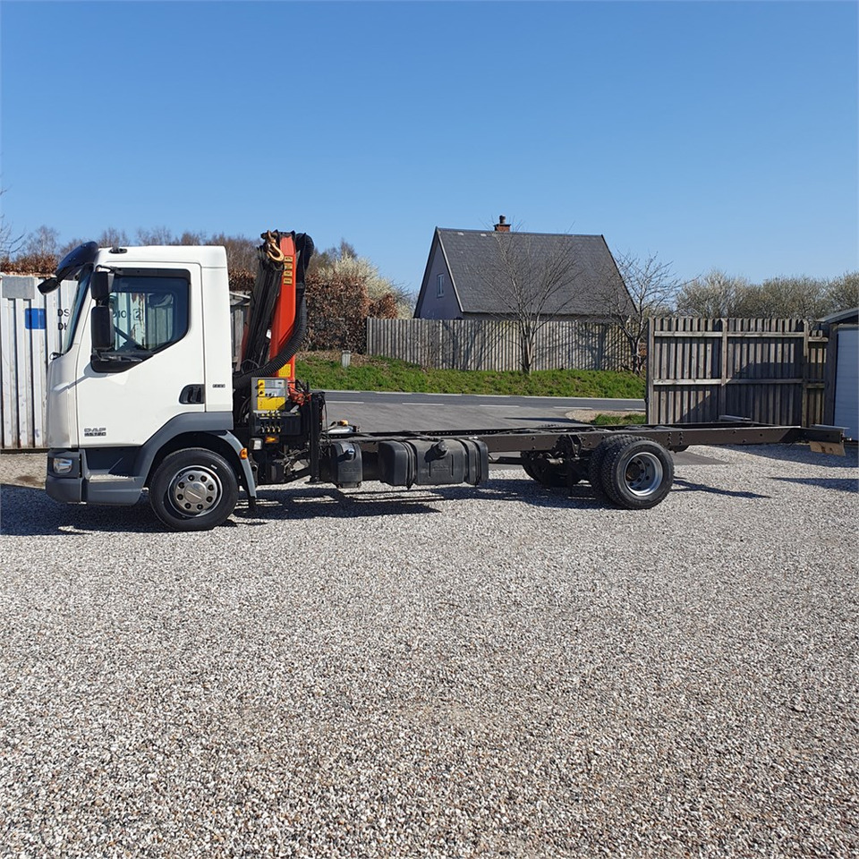 DAF 45.180 - Cab chassis truck, Crane truck: picture 4 DAF 45.180 - Cab chassis truck, Crane truck: picture 4