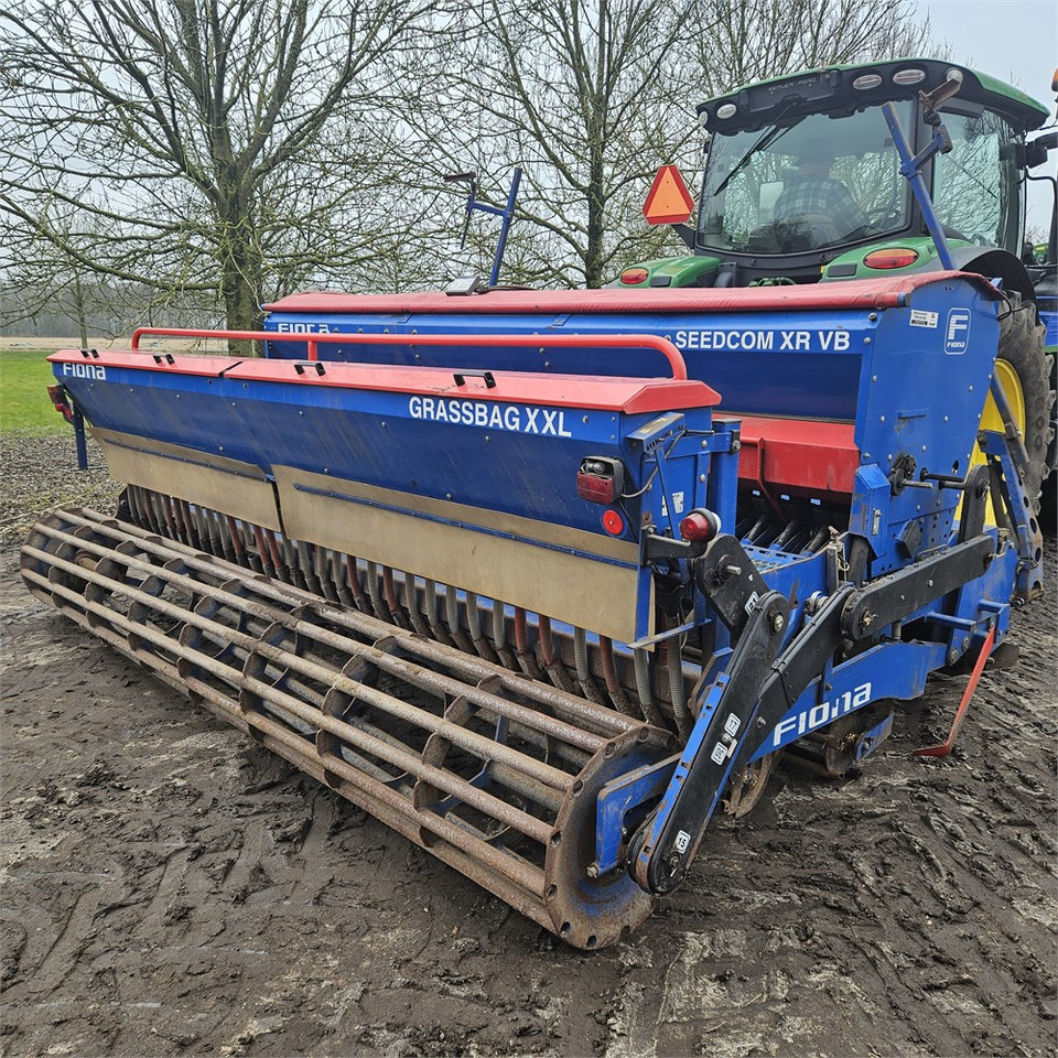 Fiona Orion XR 4.00 - SEEDCOM XR VB 4.0 - Sowing equipment: picture 1 Fiona Orion XR 4.00 - SEEDCOM XR VB 4.0 - Sowing equipment: picture 1