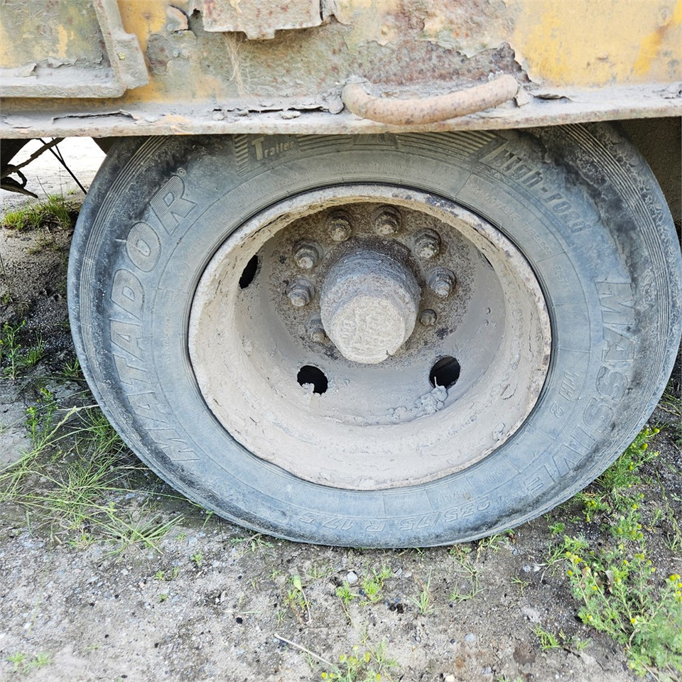 Low loader trailer Goldhofer TU4-2x2-32/80: picture 38 Low loader trailer Goldhofer TU4-2x2-32/80: picture 38