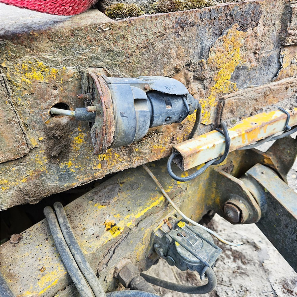 Low loader trailer Goldhofer TU4-2x2-32/80: picture 20 Low loader trailer Goldhofer TU4-2x2-32/80: picture 20