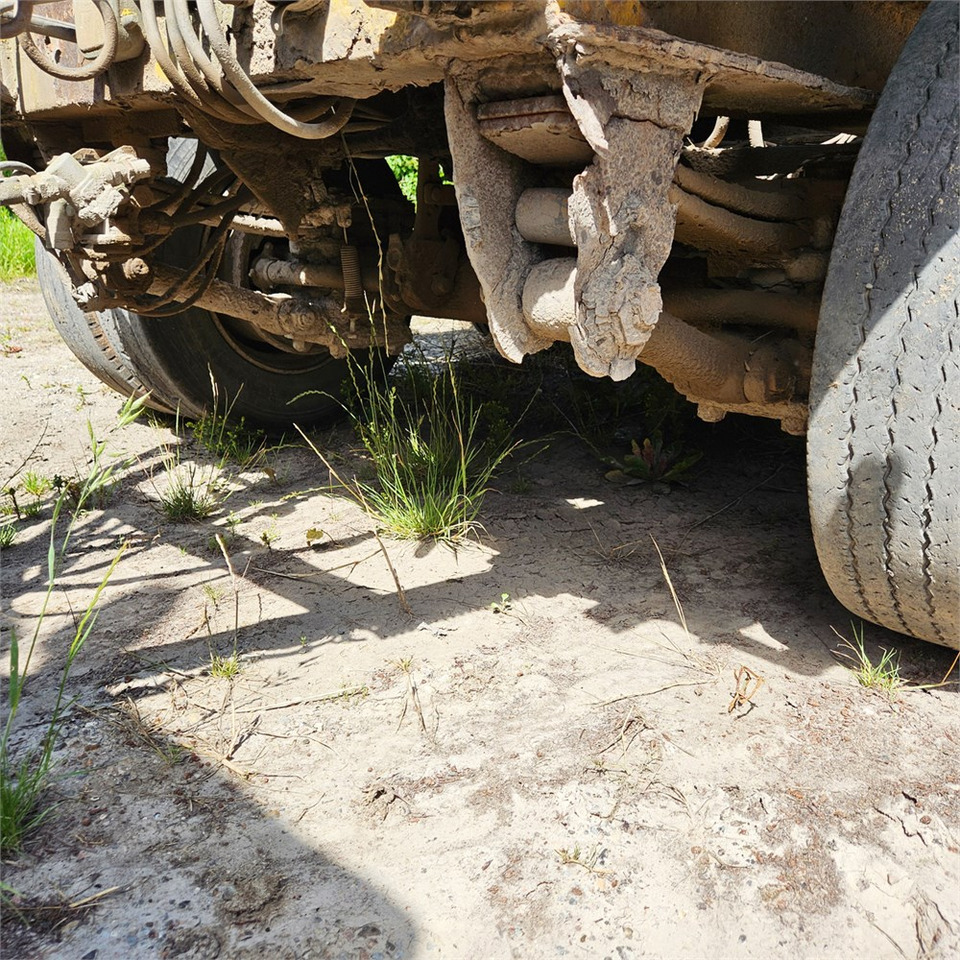 Low loader trailer Goldhofer TU4-2x2-32/80: picture 22 Low loader trailer Goldhofer TU4-2x2-32/80: picture 22