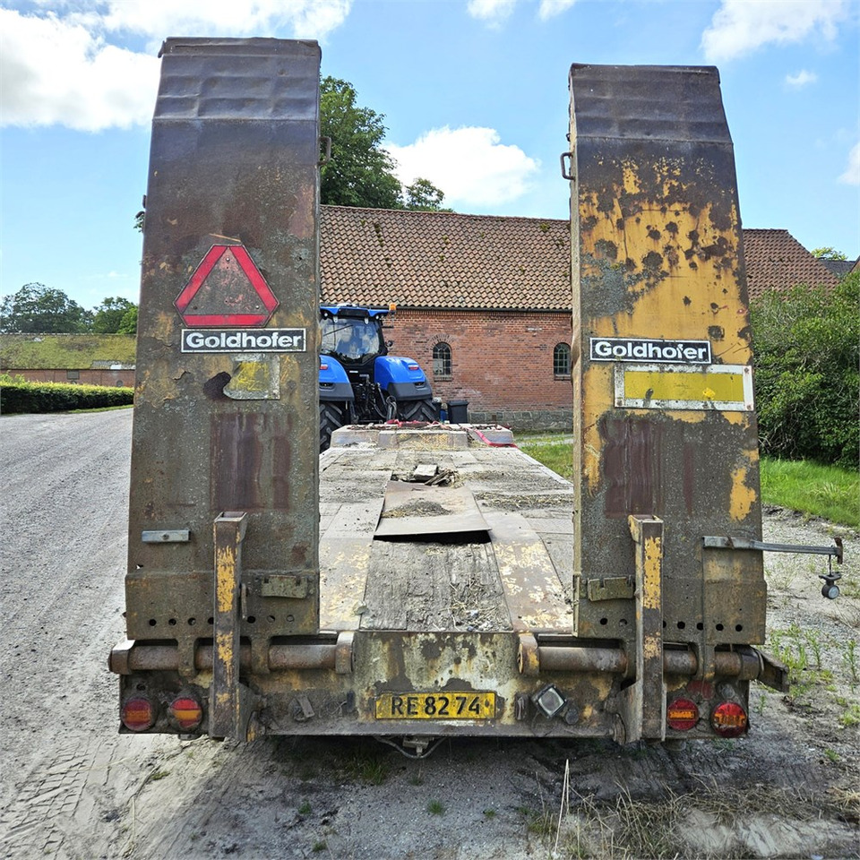 Goldhofer TU4-2x2-32/80 - Low loader trailer: picture 4 Goldhofer TU4-2x2-32/80 - Low loader trailer: picture 4