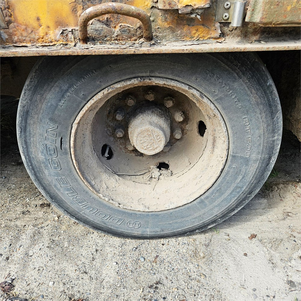 Low loader trailer Goldhofer TU4-2x2-32/80: picture 39 Low loader trailer Goldhofer TU4-2x2-32/80: picture 39