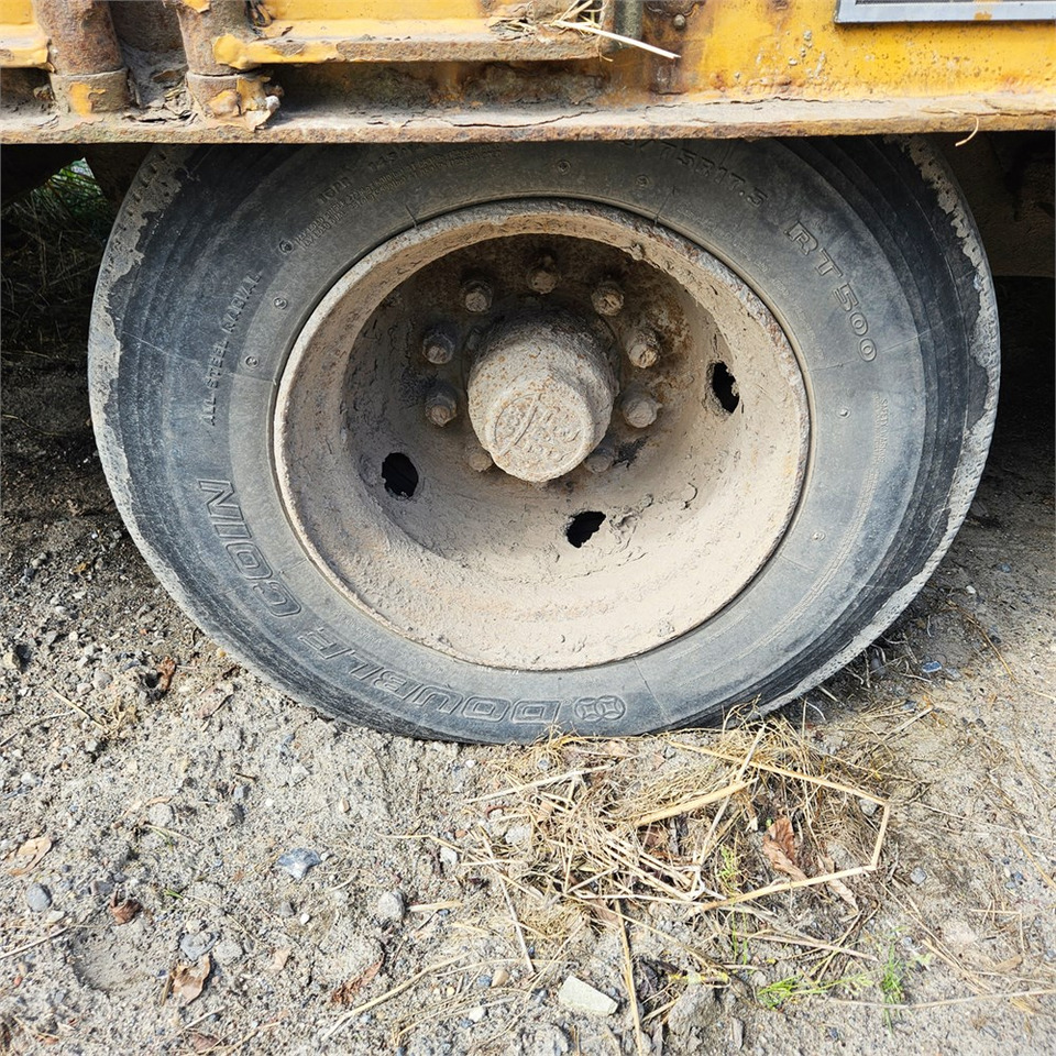 Low loader trailer Goldhofer TU4-2x2-32/80: picture 40 Low loader trailer Goldhofer TU4-2x2-32/80: picture 40