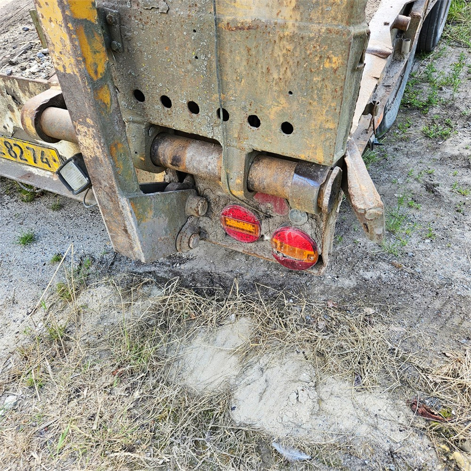 Low loader trailer Goldhofer TU4-2x2-32/80: picture 27 Low loader trailer Goldhofer TU4-2x2-32/80: picture 27