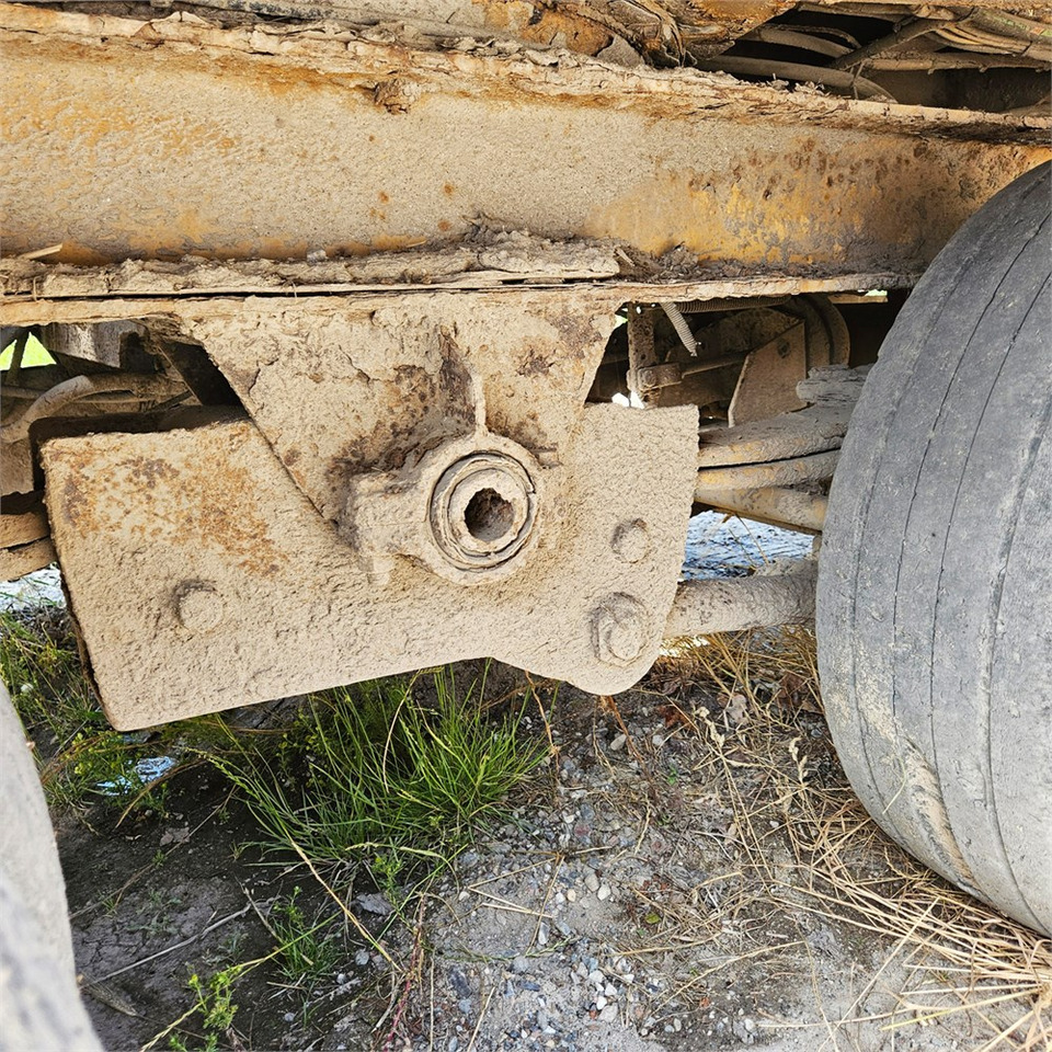 Low loader trailer Goldhofer TU4-2x2-32/80: picture 32 Low loader trailer Goldhofer TU4-2x2-32/80: picture 32