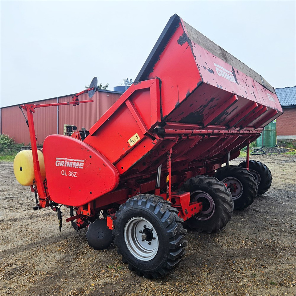 Grimme GL36SZ - Potato planter: picture 5 Grimme GL36SZ - Potato planter: picture 5