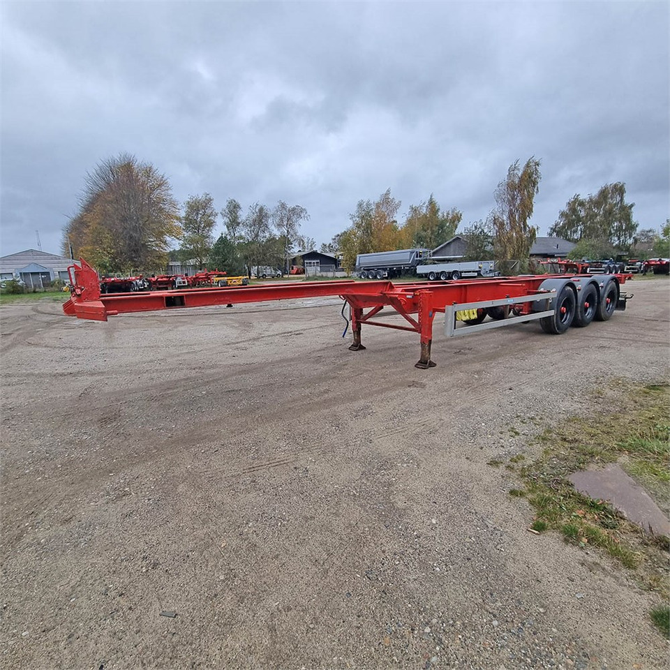 HFR Container chassis - Container transporter/ Swap body semi-trailer: picture 1 HFR Container chassis - Container transporter/ Swap body semi-trailer: picture 1