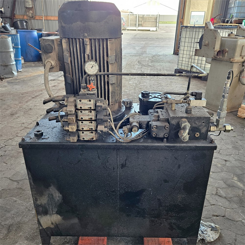 HG 9501021 - Tool/ Equipment: picture 3 HG 9501021 - Tool/ Equipment: picture 3