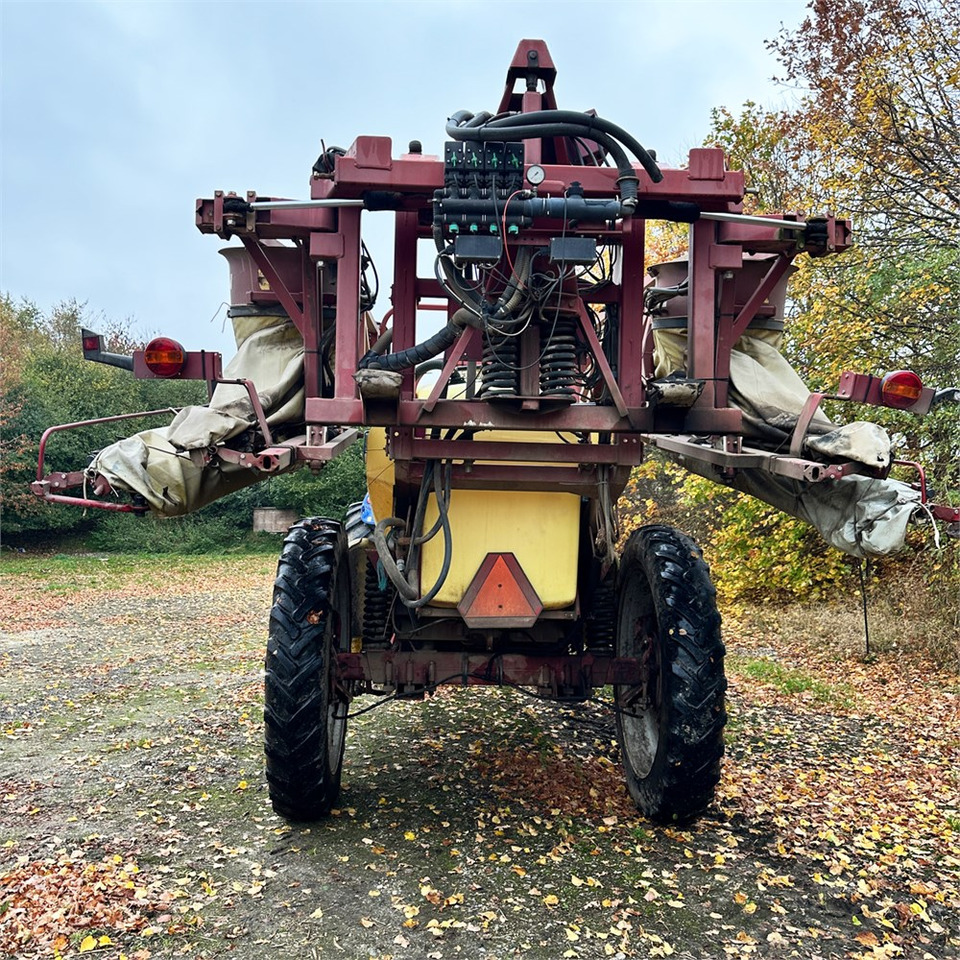Hardi -Twin cm plus 32 - Sprayer: picture 5 Hardi -Twin cm plus 32 - Sprayer: picture 5